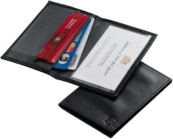 Funda Victorinox en piel original Para Swisscard 1