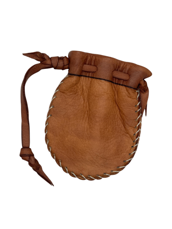 Monedero Morral En Piel Fina Vacuna artesanal Con Cordón - Imagen 6
