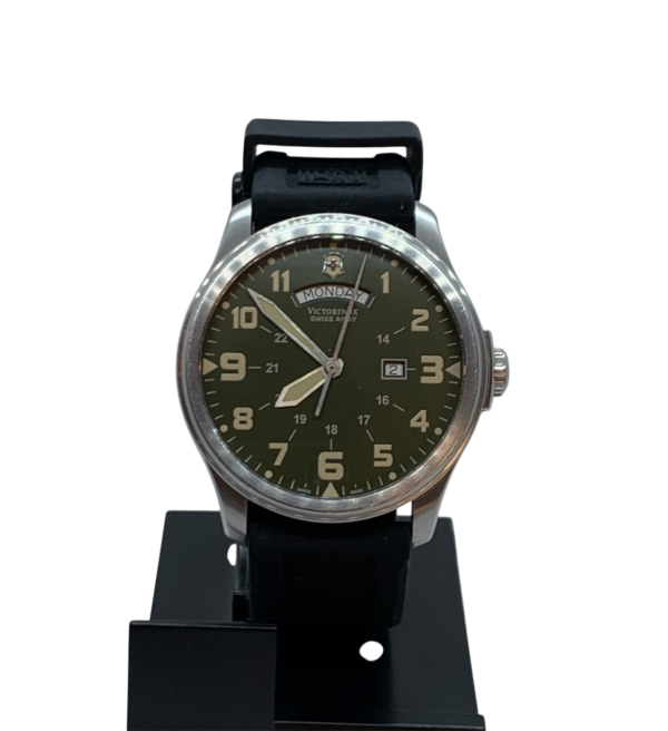 Reloj Victorinox Infantry Clásico Dial Verde 241290 - Imagen 2