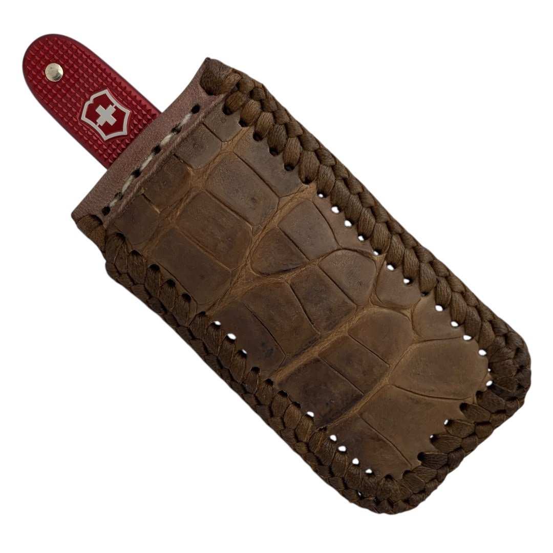 Funda en Piel Exótica Para Navajas 91 Mm Victorinox Alox - Imagen 2
