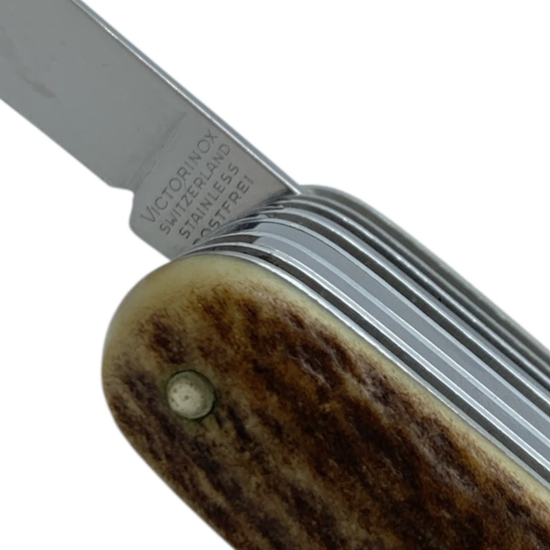 Navaja Victorinox Swiss Champ Cachas En Asta de ciervo coleccionable 1.6791.66 - Imagen 6